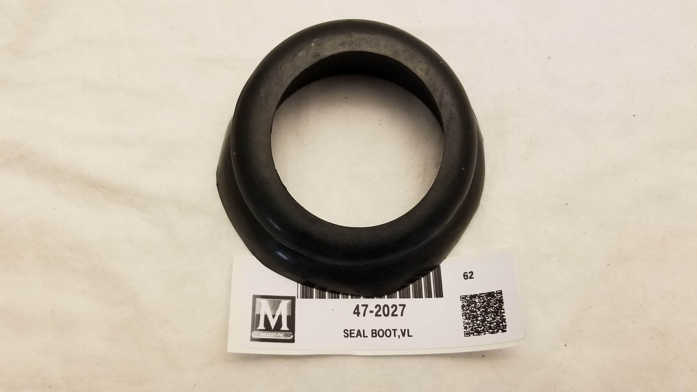 GAS FILLER NECK GROMMET