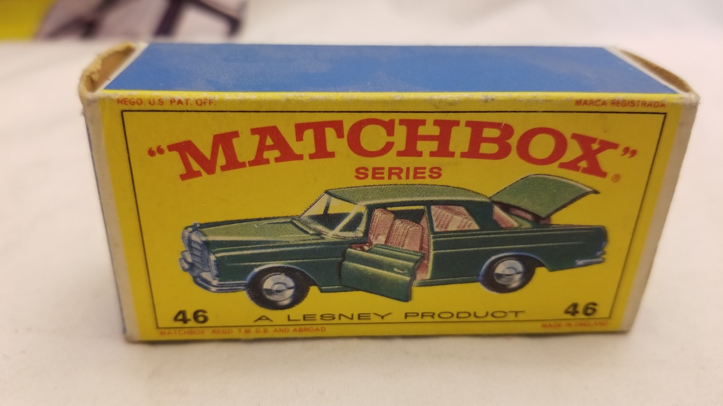 MATCHBOX 46 MERCEDES BENZ 300SE COUPE