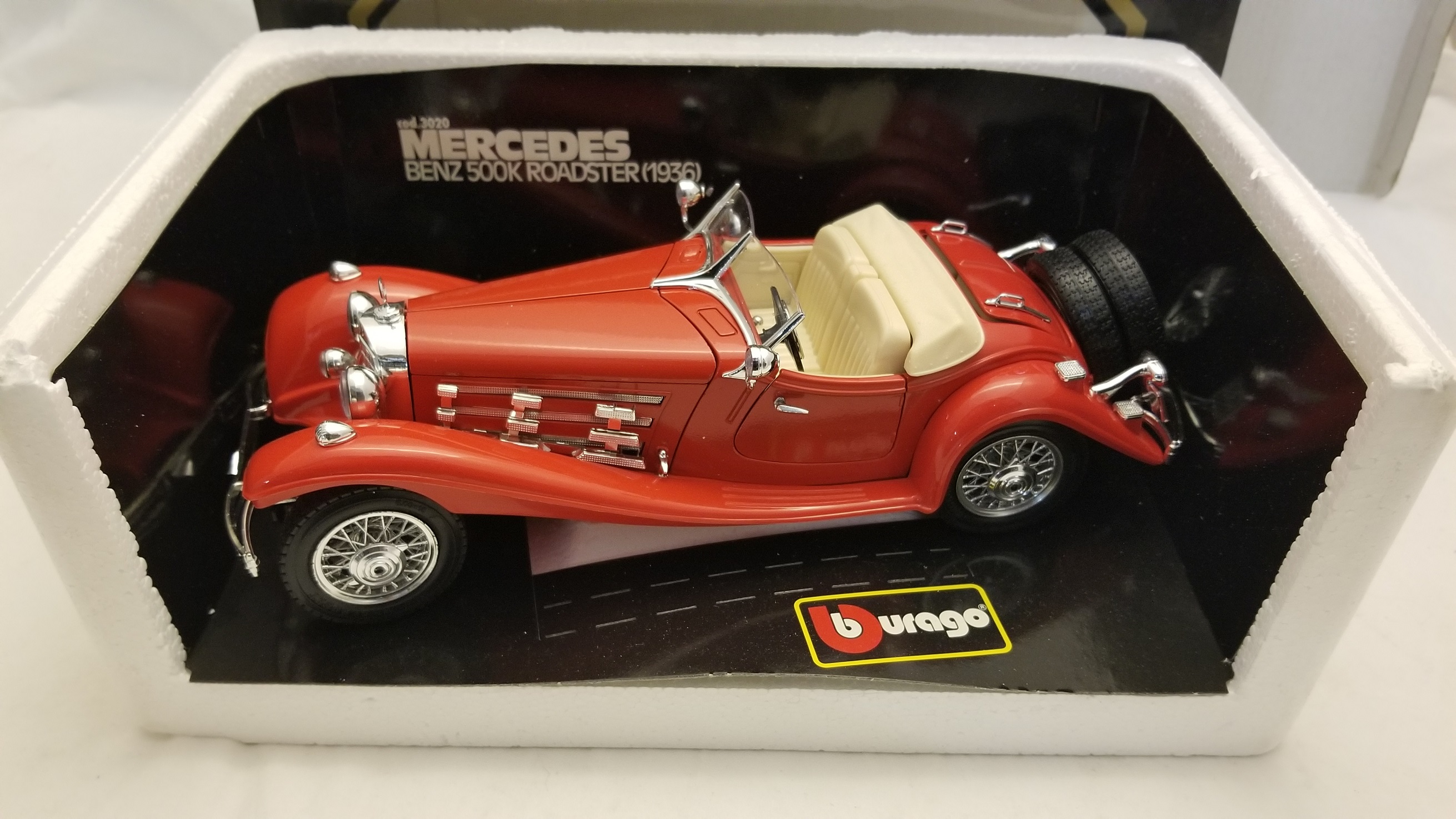 BURAGO 1/20 1936 MERCEDES BENZ ROADSTER